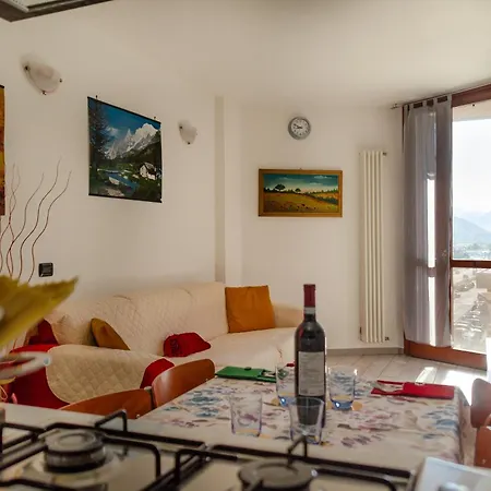 Дом отдыха Maison Valerio - Con Vista E Parcheggio Privato Ad Аоста